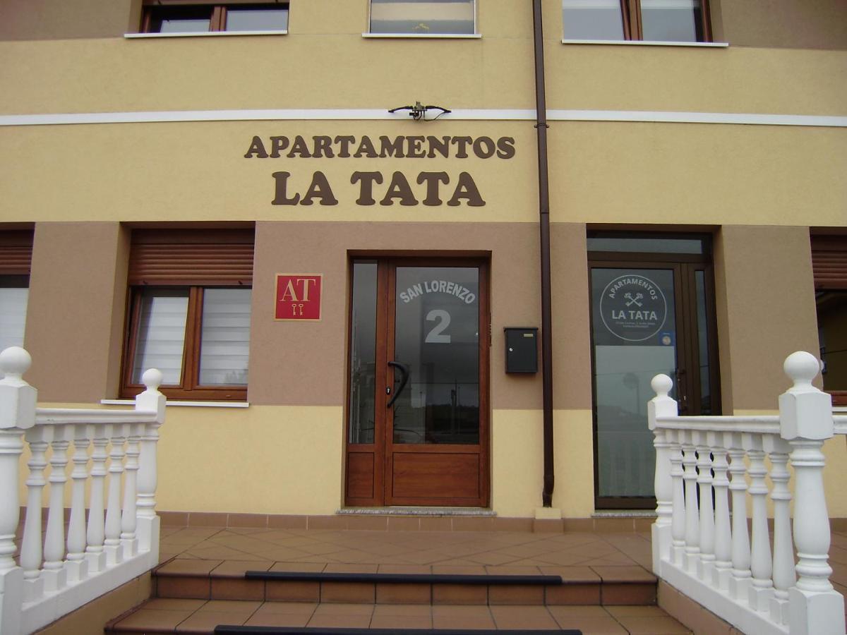 Apartamentos La Tata Avilés Екстериор снимка