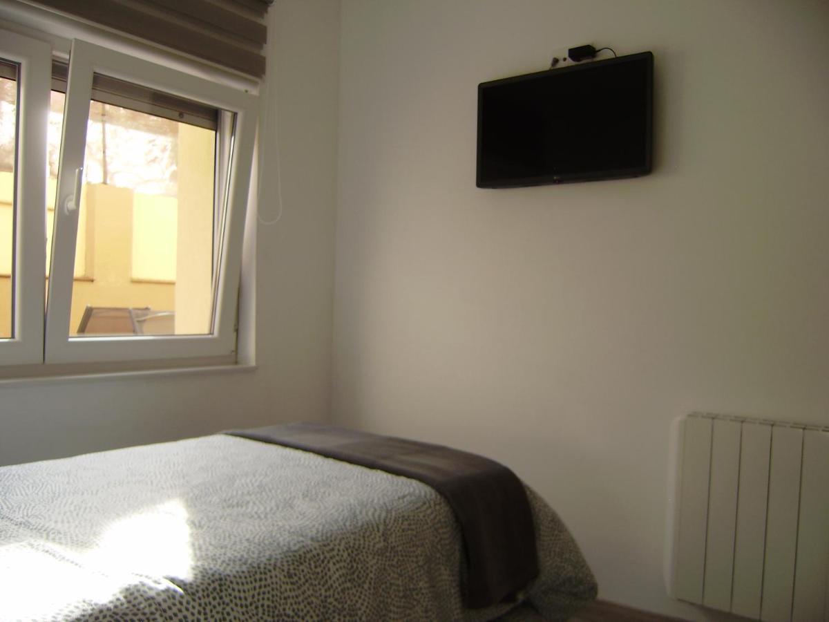Apartamentos La Tata Avilés Екстериор снимка